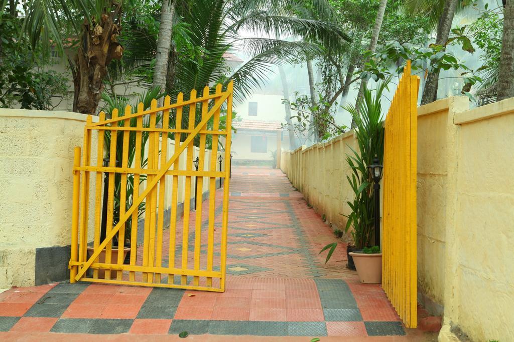 Savithri Inn Bamboo Cottages & Resorts Varkala Exterior photo